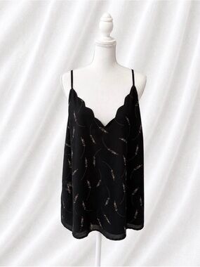 Kismet Black Floral Scalloped V-Neck Cami